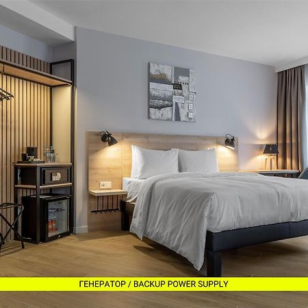 KONTRAKT Boutique Hotel Kiev Extérieur photo