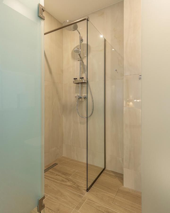KONTRAKT Boutique Hotel Kiev Extérieur photo