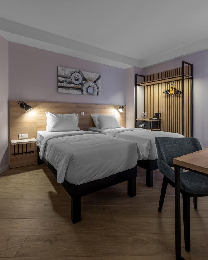 KONTRAKT Boutique Hotel Kiev Extérieur photo