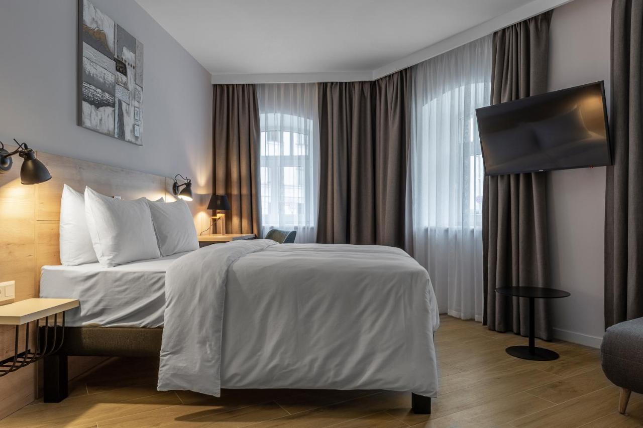 KONTRAKT Boutique Hotel Kiev Extérieur photo