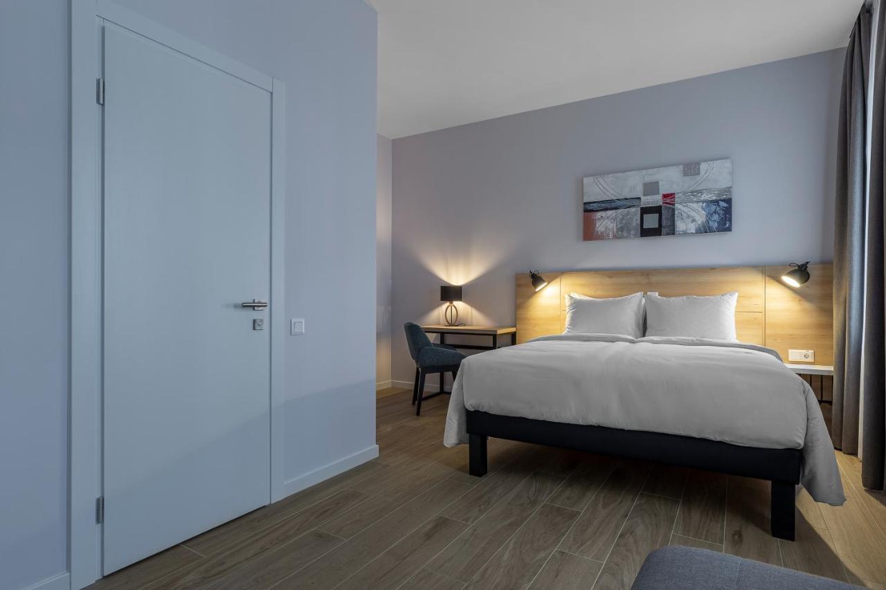 KONTRAKT Boutique Hotel Kiev Extérieur photo